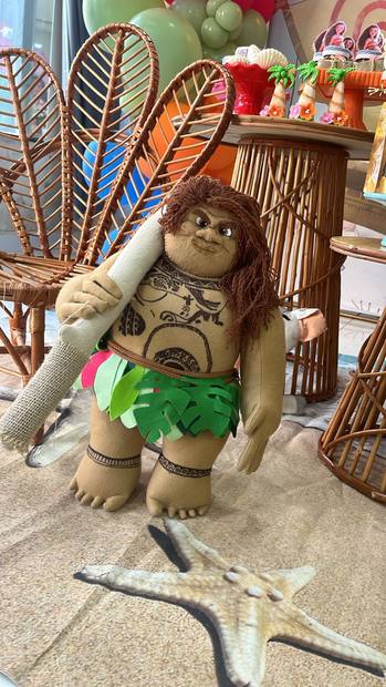 Maui em feltro